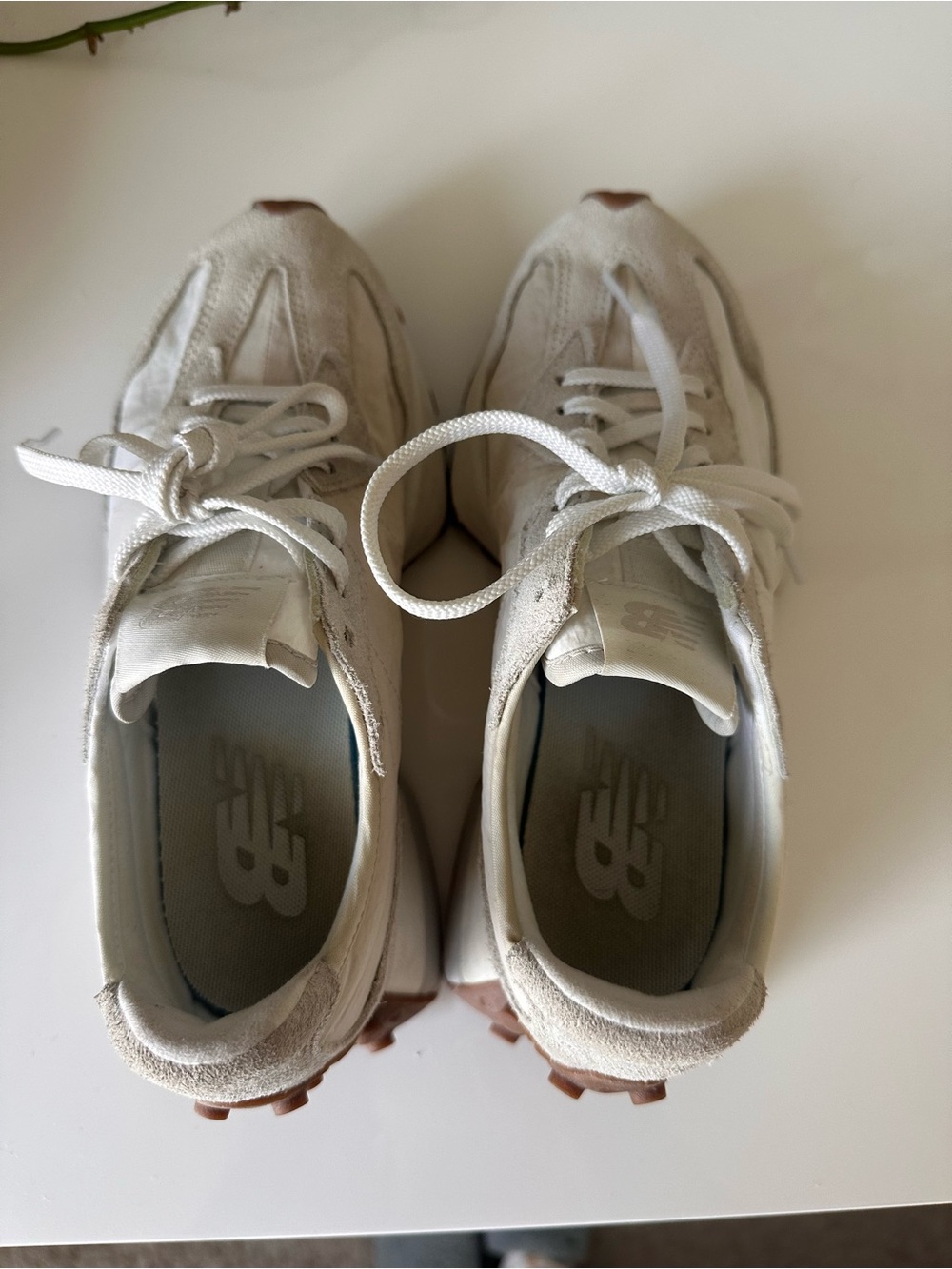 New Balance 327 Women’s Sneaker in Reflection/White size 6.5 - Picture 8 of 15